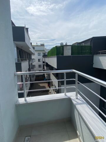 13-DARICA EMEK MAHALLESİ MERKEZİ KONUMDA 2+1 ARA KAT LÜKS DAİRE